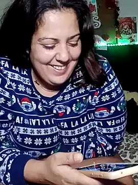 kittymorenita26 online show from 12/07/24, 12:41