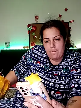 kittymorenita26 online show from 01/11/25, 10:29