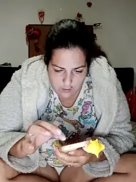 kittymorenita26 online show from 01/29/25, 10:53