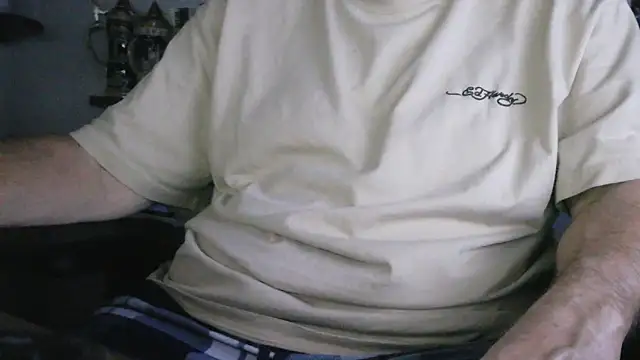 Leo Sanders online show from 02/10/26, 04:16