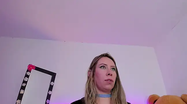 JanneKim online show from 01/04/25, 04:01