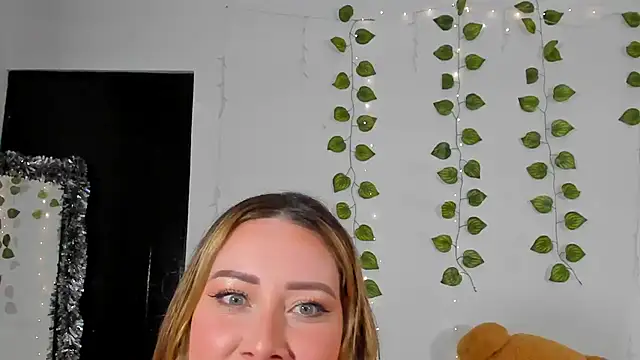 JanneKim online show from 03/12/26, 02:23