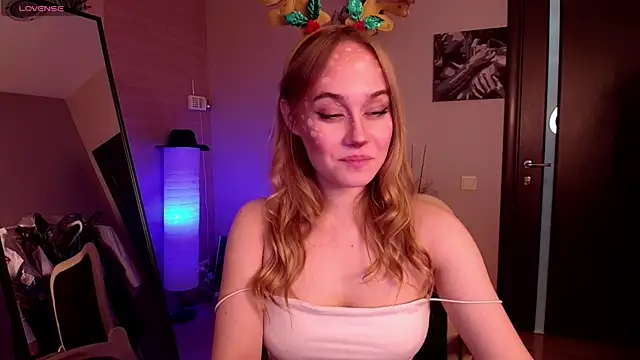 LianaBright online show from 12/26/24, 05:26