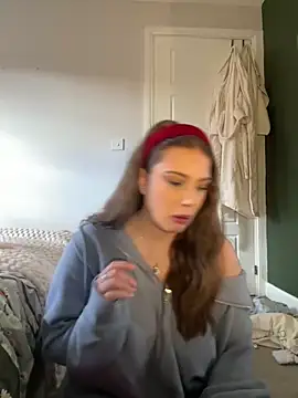 Snapshot of Krystal_Tx chatting on 03/11/25, 03:02 Krystal Tx online show from 03/11/25, 03:02