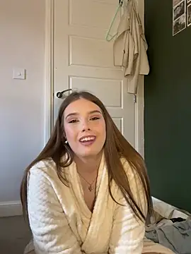 Snapshot of Krystal_Tx chatting on 03/14/25, 12:40 Krystal Tx online show from 03/14/25, 12:40