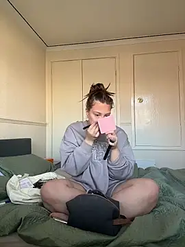 Snapshot of Krystal_Tx chatting on 03/18/25, 08:58 Krystal Tx online show from 03/18/25, 08:58