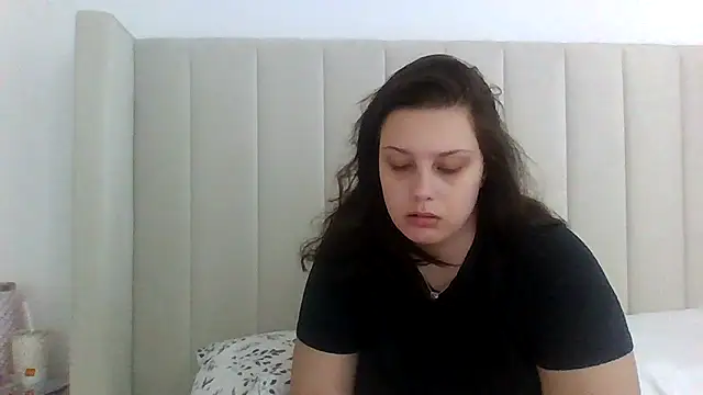 Snapshot of Krystal_Tx chatting on 08/05/26, 01:36 Krystal Tx online show from 08/05/26, 01:36