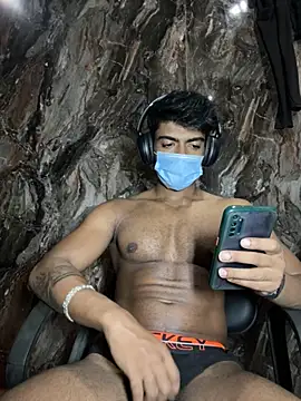 rony6663 online show from 11/08/25, 10:26