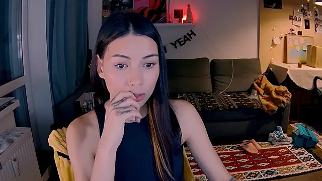 valorant girl online show from 01/17/26, 04:43