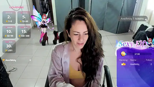 Snapshot of jessiburningheels chatting on 02/12/25, 09:31 jessiburningheels online show from 02/12/25, 09:31