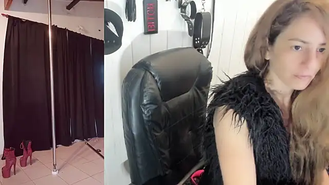 Snapshot of jessiburningheels chatting on 10/22/25, 01:11 jessiburningheels online show from 10/22/25, 01:11