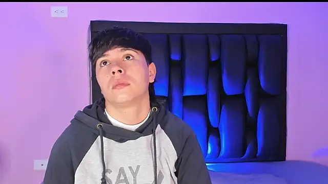 AbbySmiitth  online show from 03/05/25, 12:11