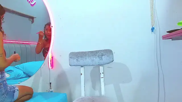 Snapshot of minimi_naty chatting on 12/09/24, 07:29 minimi naty online show from 12/09/24, 07:29