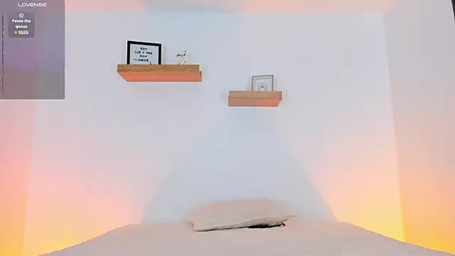 Snapshot of serge_7 chatting on 03/05/25, 08:21 serge 7 online show from 03/05/25, 08:21