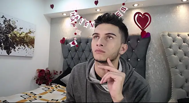 Snapshot of MrWilliseo chatting on 02/13/25, 08:13 MrWilliseo online show from 02/13/25, 08:13