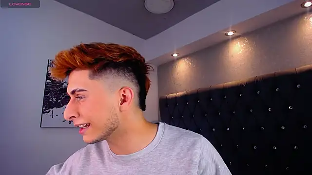 MrWilliseo online show from 12/17/25, 07:42