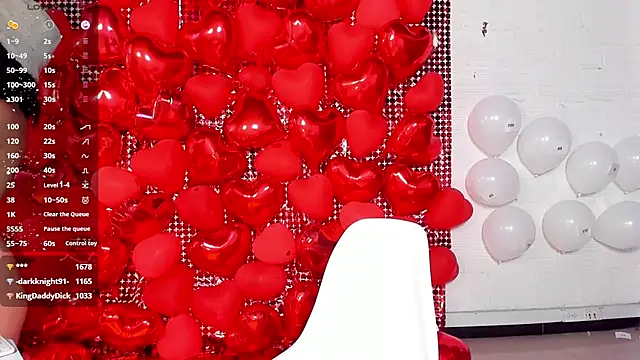 Snapshot of Crystal_Dluna chatting on 02/14/25, 07:44 Crystal Dluna online show from 02/14/25, 07:44