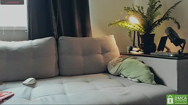 whoa-hoa-hoa-hoa-hoa online show from 02/24/25, 08:17