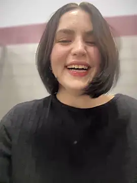 meow girl online show from 12/19/24, 10:24