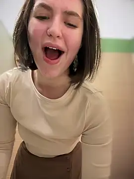 meow girl online show from 01/11/25, 10:08