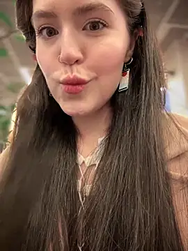 meow girl online show from 01/22/25, 10:18