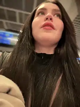 meow girl online show from 02/17/25, 11:34