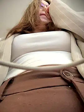 meow girl online show from 05/03/26, 01:39