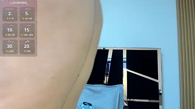 yahaira  online show from 12/20/25, 03:52