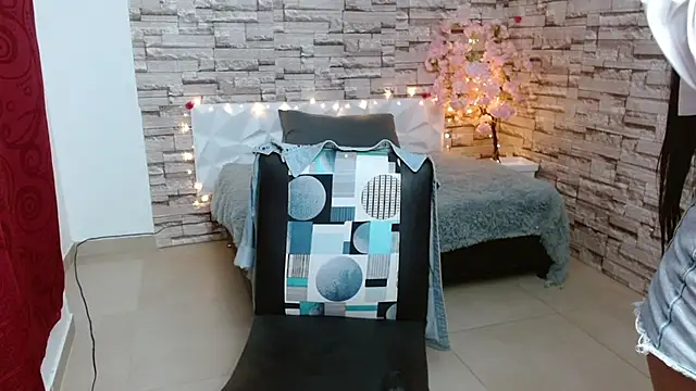 Vanse lust online show from 12/11/24, 10:49