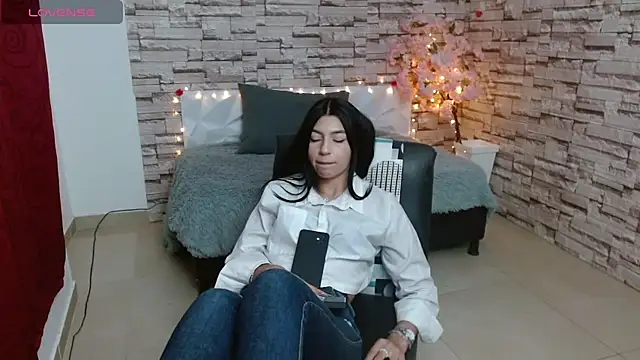 Vanse lust online show from 02/04/25, 02:07