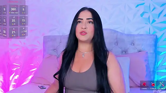 Snapshot of Miss_Ivy4 chatting on 04/05/26, 12:52 Miss Ivy4 online show from 04/05/26, 12:52