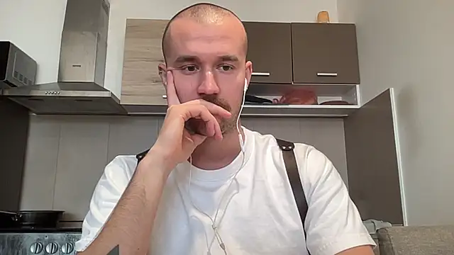 cute mark online show from 12/20/24, 10:16