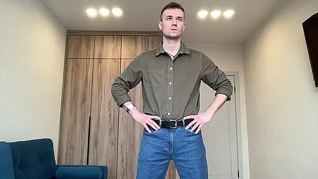 cute mark online show from 03/31/26, 06:14