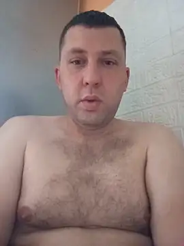 Snapshot of Mytrosexy chatting on 05/26/26, 03:35 Mytrosexy online show from 05/26/26, 03:35