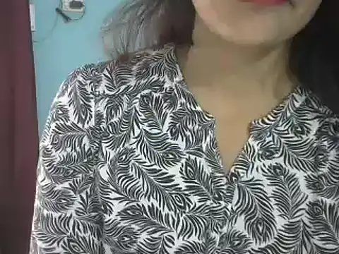 Nehasingh2024 online show from 01/25/25, 11:02