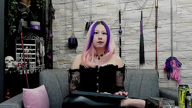 CruelMistress online show from 11/19/25, 02:39