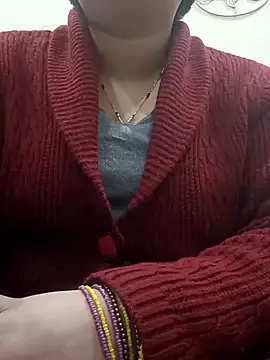 Snapshot of rituu07 chatting on 12/10/24, 01:33 rituu07 online show from 12/10/24, 01:33