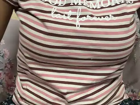  FluffyHxney  online show from 12/04/24, 07:39