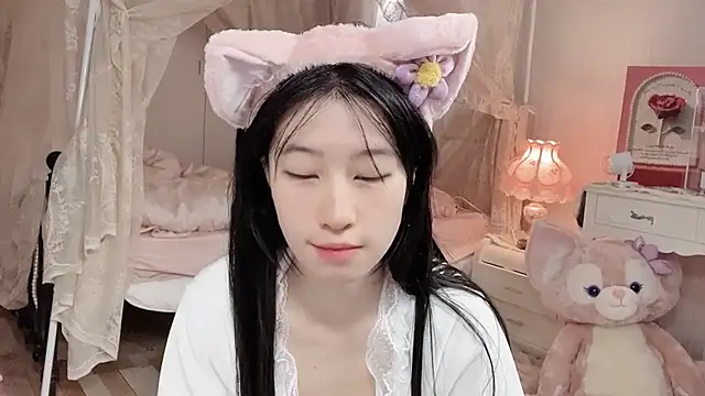 JennieKim RoseannePark online show from 12/16/24, 03:11