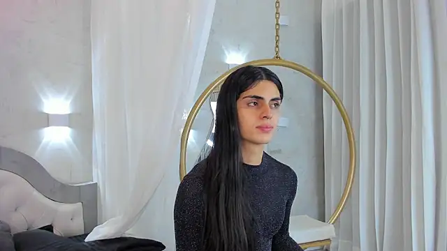 Venusflame   online show from 12/04/25, 12:03