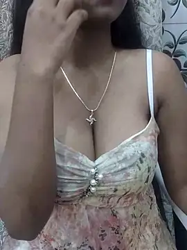 Snapshot of Ishaani_0 chatting on 03/08/25, 05:54 Ishaani 0 online show from 03/08/25, 05:54