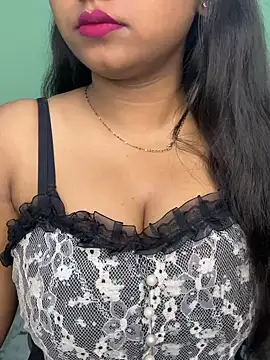 Snapshot of Ishaani_0 chatting on 07/10/26, 02:49 Ishaani 0 online show from 07/10/26, 02:49