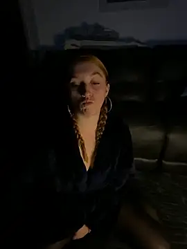 Stoner BarbieXX online show from 11/19/25, 10:32