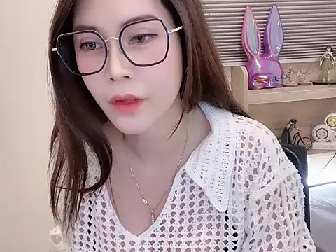 Zozo qq online show from 10/27/25, 01:59