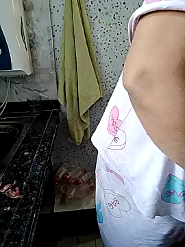 milf-kaira online show from 01/25/25, 11:44