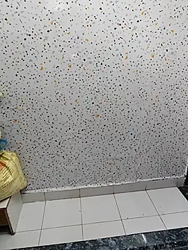 milf-kaira online show from 03/20/25, 02:19