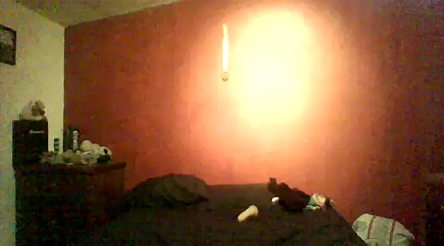 Snapshot of Yasmin_Paez99 chatting on 01/18/25, 12:35 Yasmin Paez99 online show from 01/18/25, 12:35