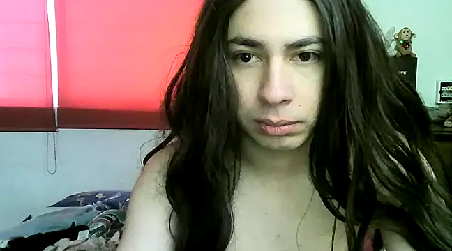 Snapshot of Yasmin_Paez99 chatting on 01/25/25, 05:40 Yasmin Paez99 online show from 01/25/25, 05:40