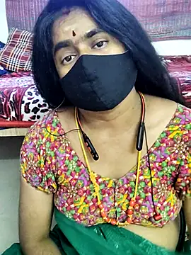 Snapshot of Tamilrojanew chatting on 03/10/26, 08:52 Tamilrojanew online show from 03/10/26, 08:52