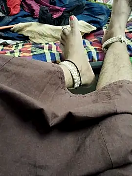 Snapshot of Tamilrojanew chatting on 03/18/26, 09:34 Tamilrojanew online show from 03/18/26, 09:34